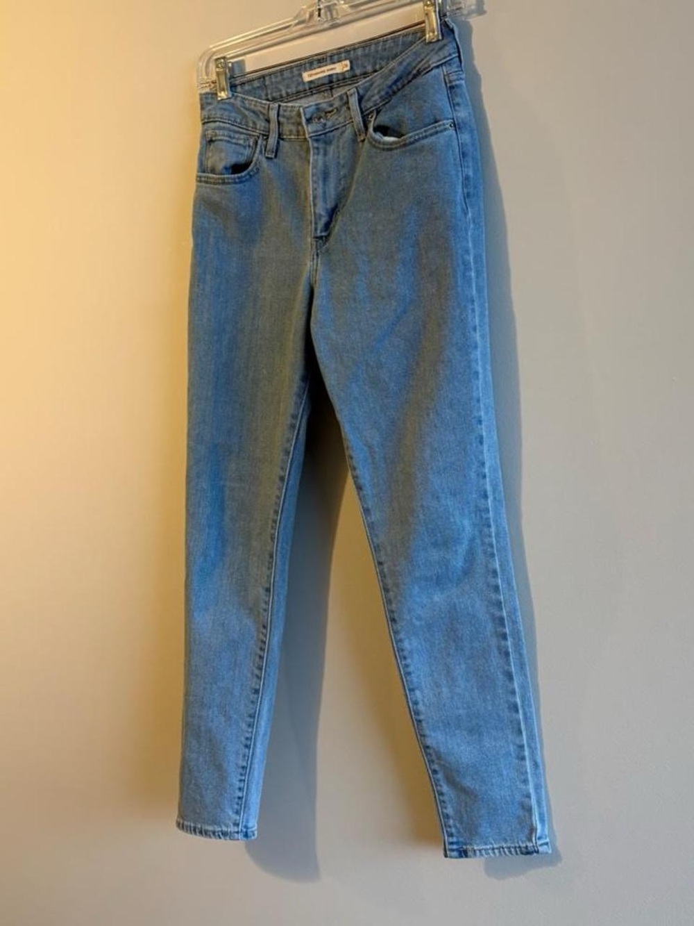 Levi's Women's Skinny Jeans in Light Blue Wash